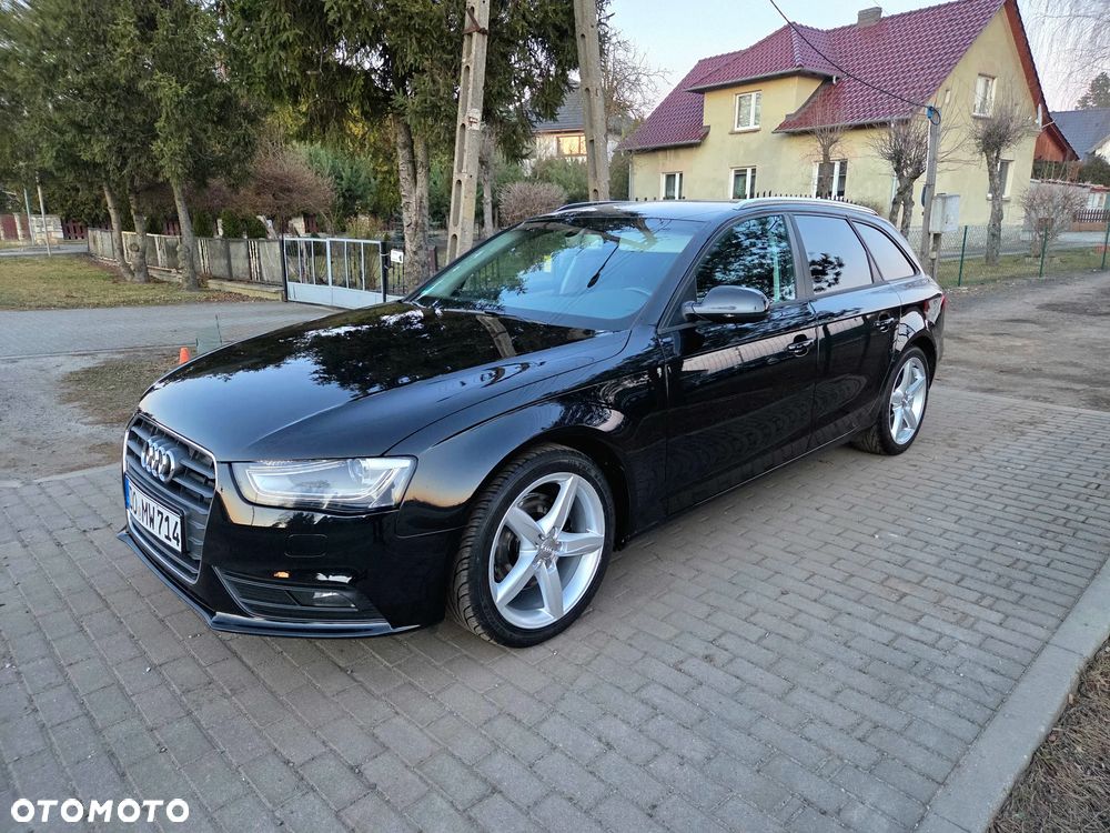 Audi A4 Avant 2.0 TDI DPF Ambiente - 4