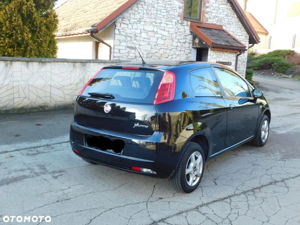 Fiat Grande Punto 1.4 8V Racing - 6