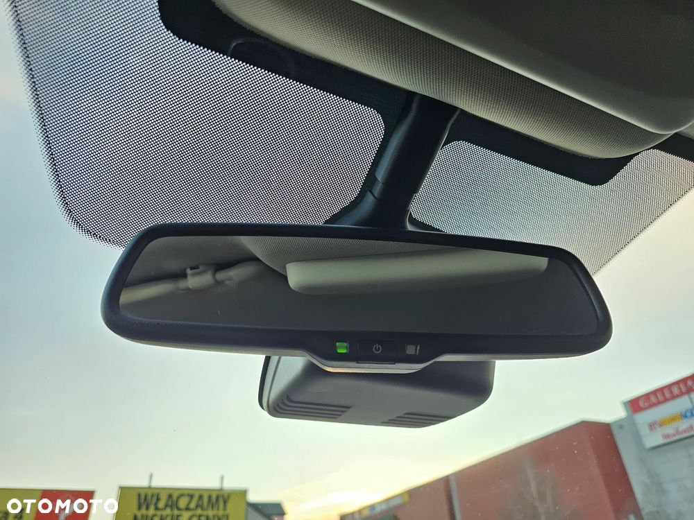 Nissan Qashqai 1.2 DIG-T N-Connecta - 30