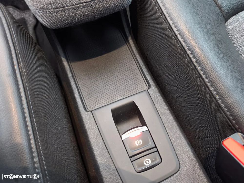 Renault Zoe (c/ Bateria) EV50 135hp Riviera - 18