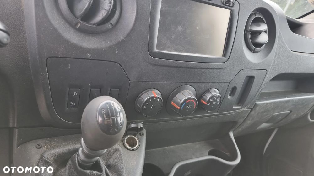 Renault Master 2.3d170  kontener + winda - 28