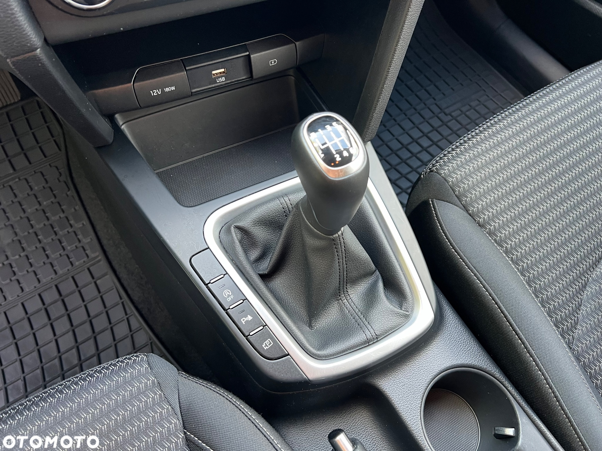 Kia Ceed 1.5 T-GDI Business Line - 15
