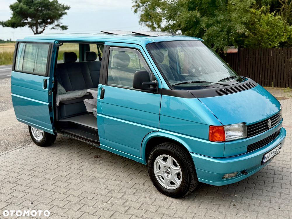 Volkswagen Multivan - 24