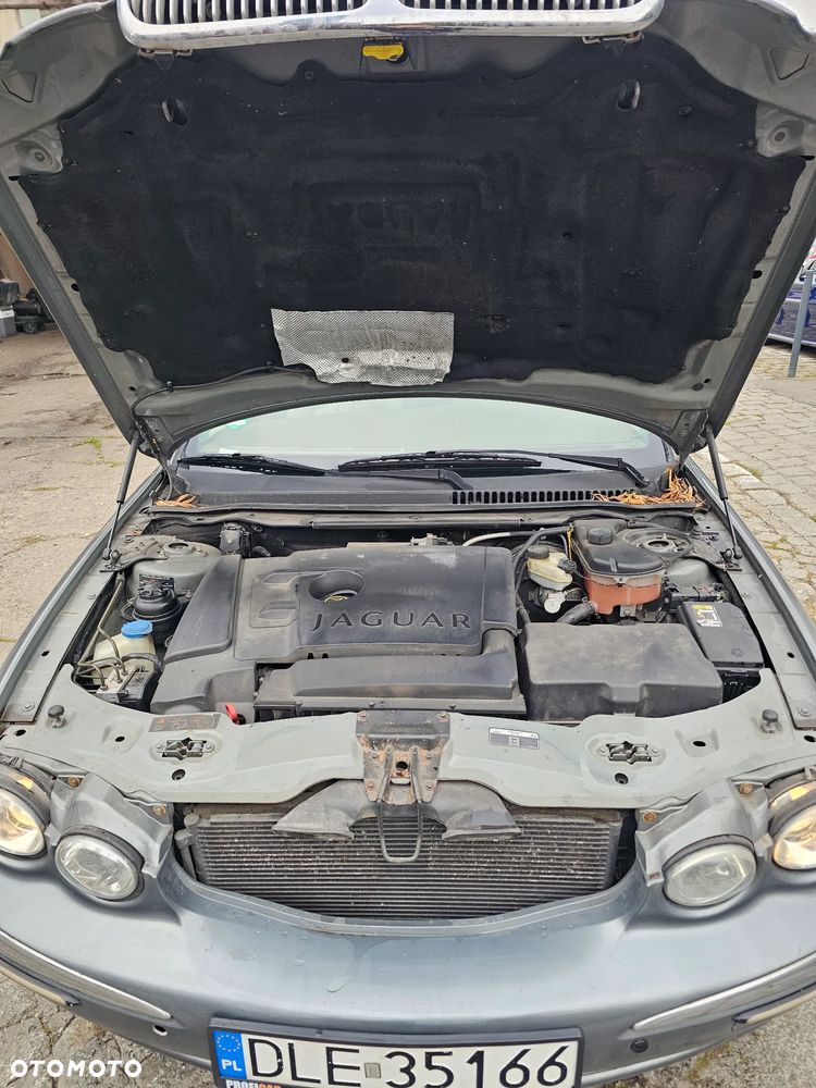 Jaguar X-Type - 17