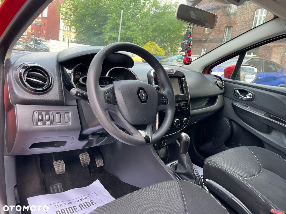 Renault Clio - 13