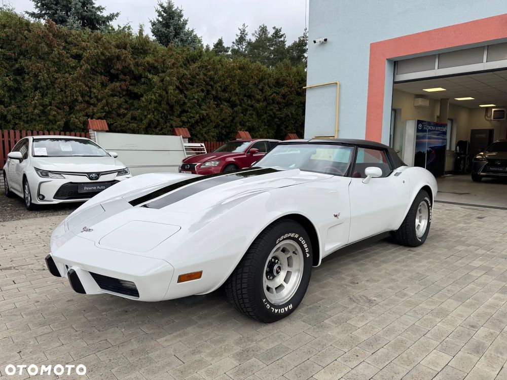 Chevrolet Corvette - 1