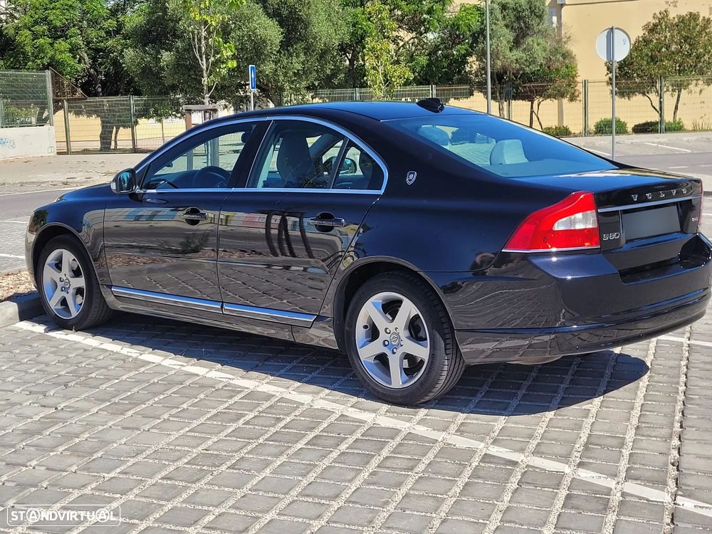 Volvo S80 2.4 D Momentum - 5