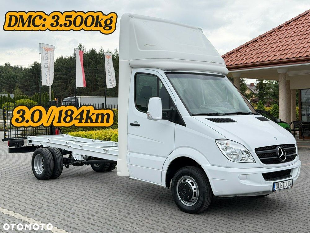 Mercedes-Benz Sprinter - 2