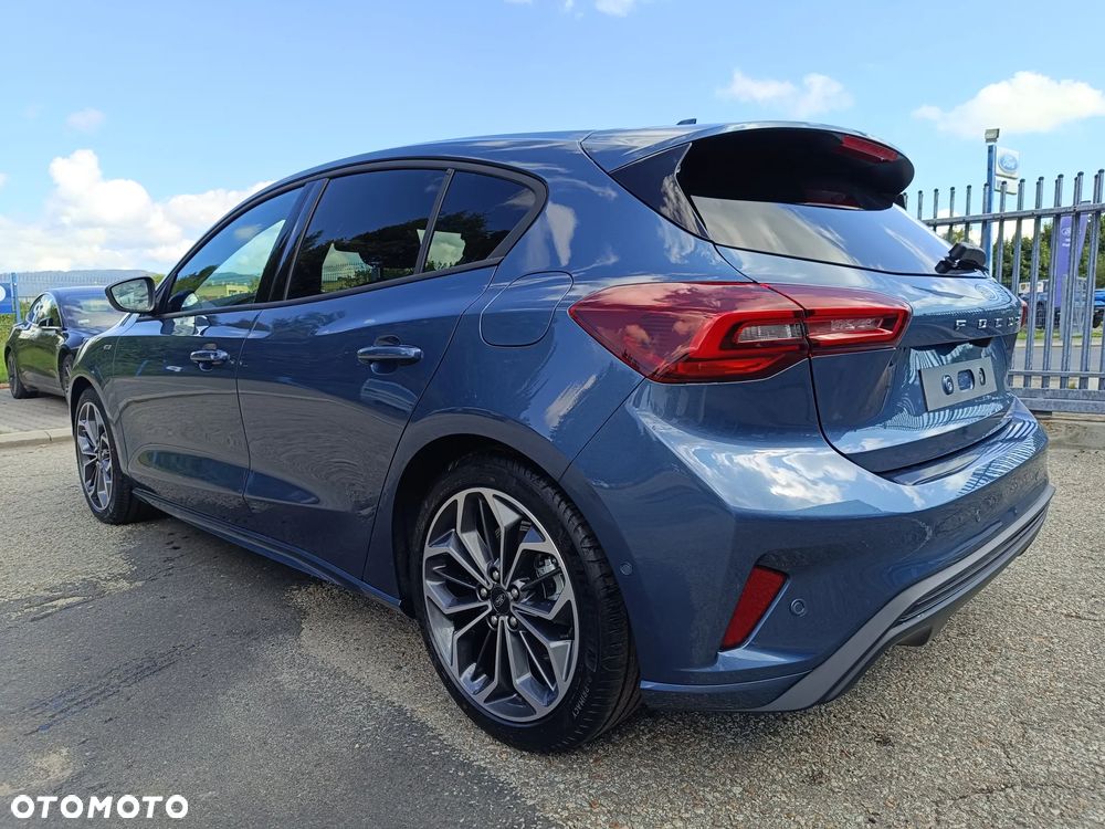 Ford Focus 1.0 EcoBoost ST-Line X - 4