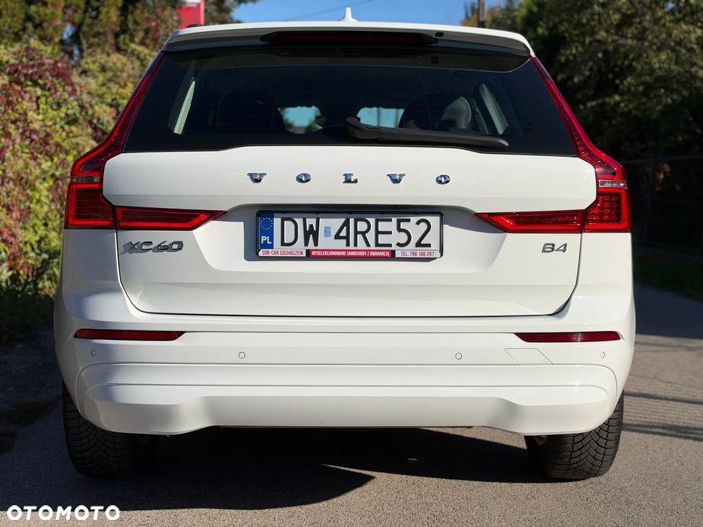 Volvo XC 60 B4 B Momentum Pro - 5