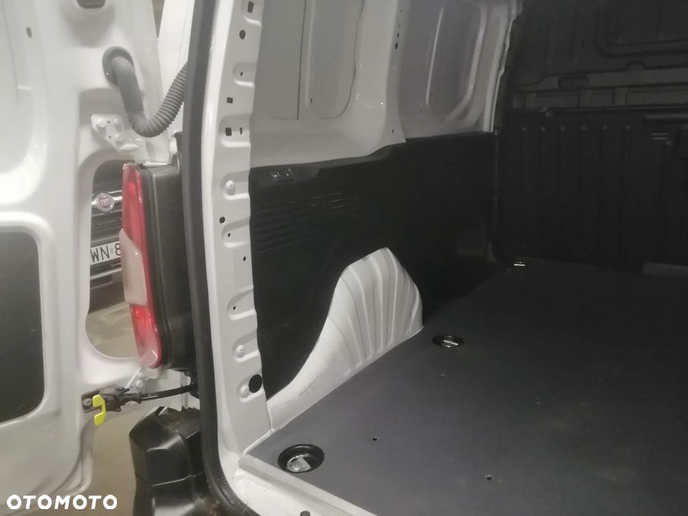 Toyota Proace City - 9