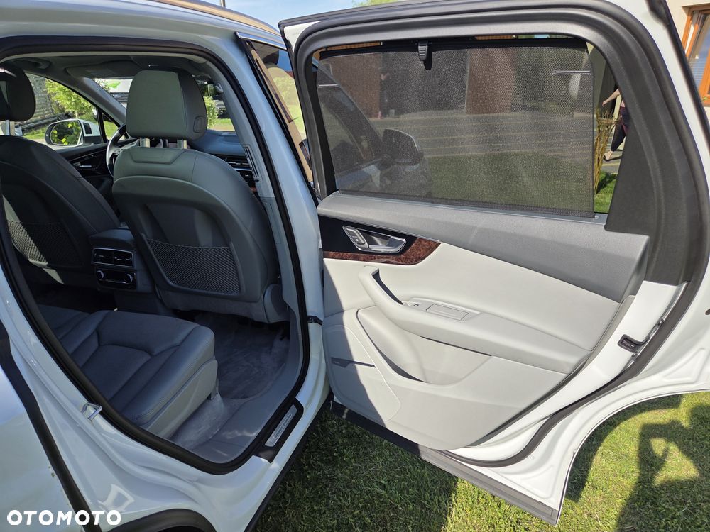 Audi Q7 3.0 TFSI Quattro Tiptronic - 19