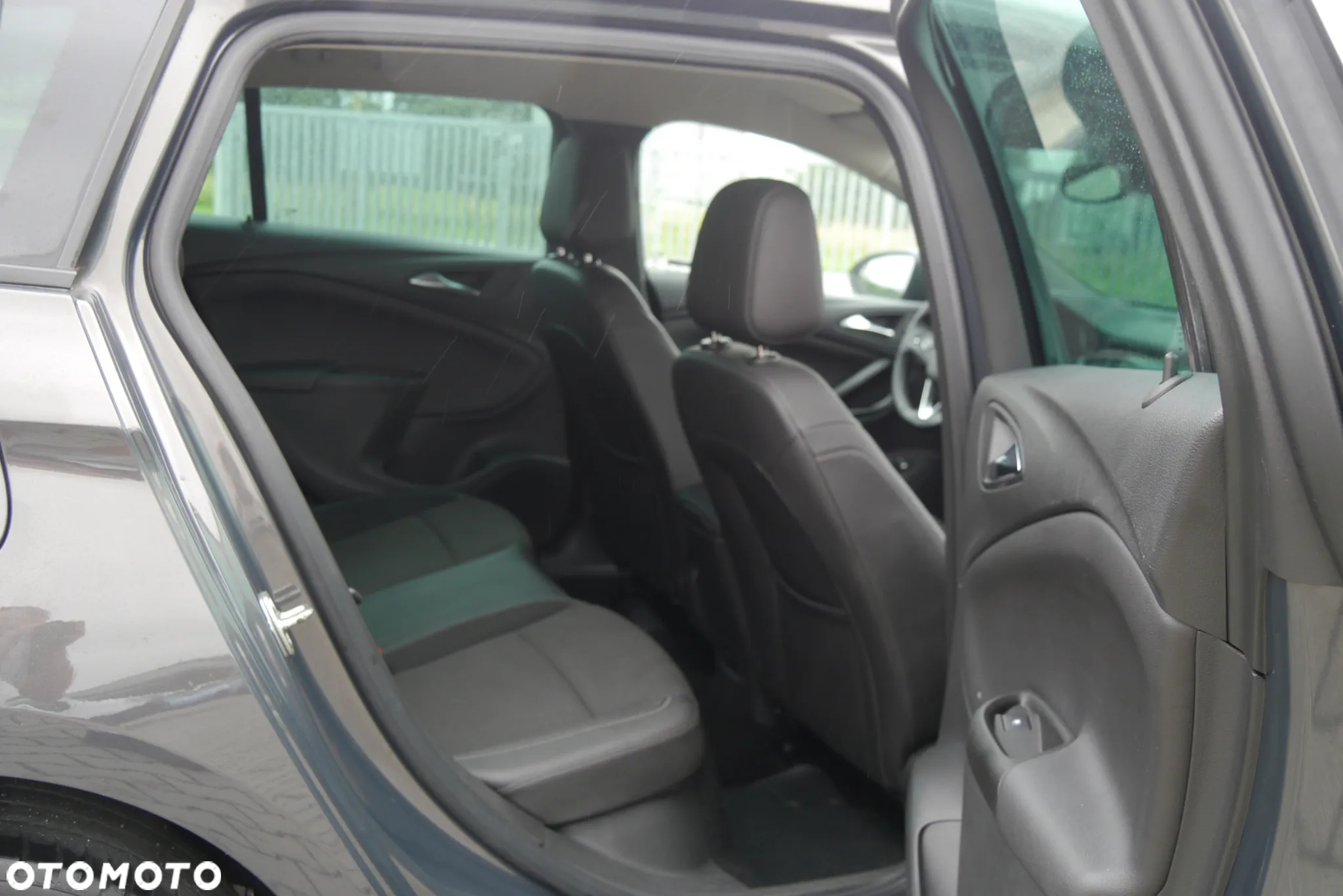 Opel Astra 1.6 CDTI DPF ecoFLEX Sports TourerStart/Stop Style - 19