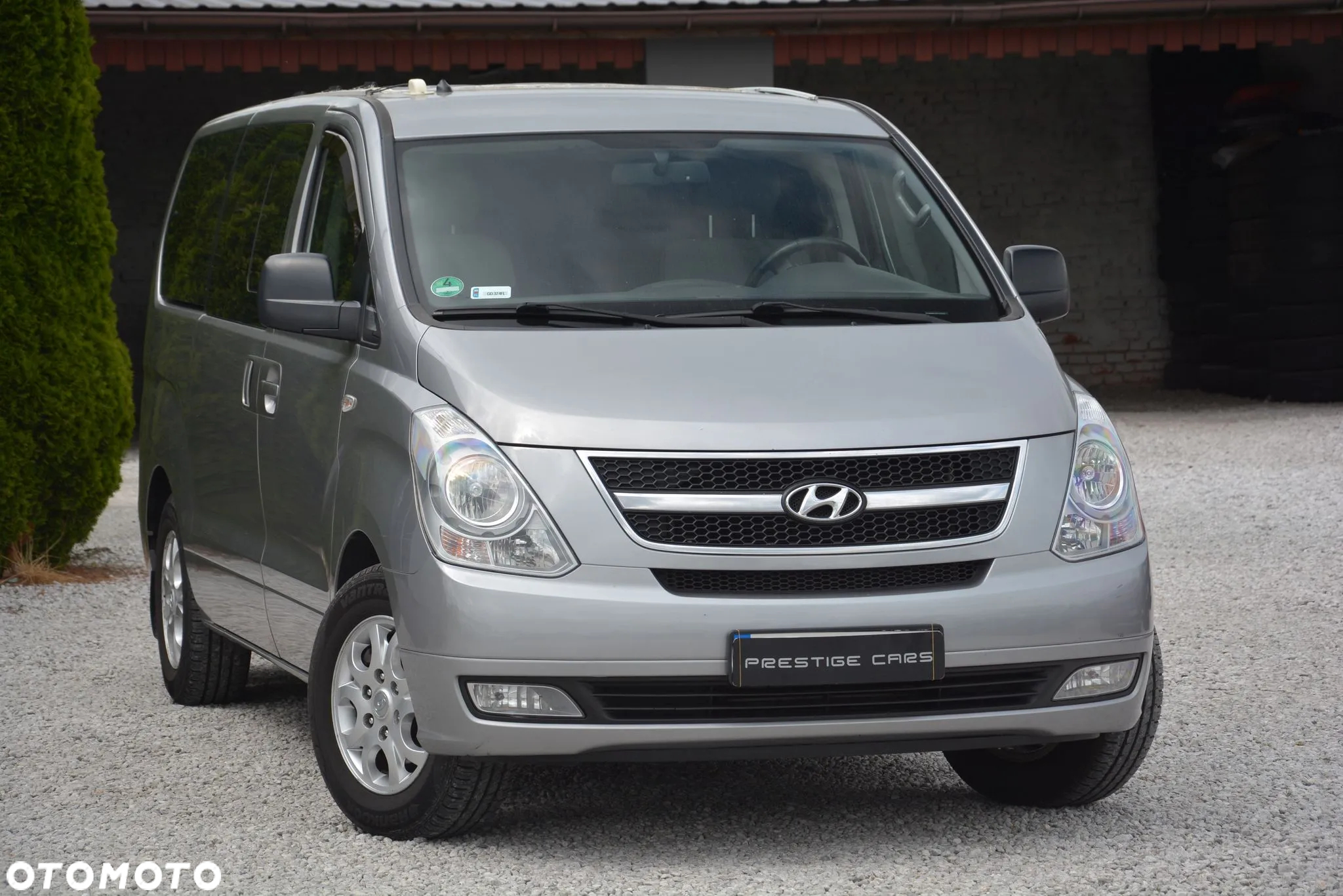 Hyundai H1 - 2