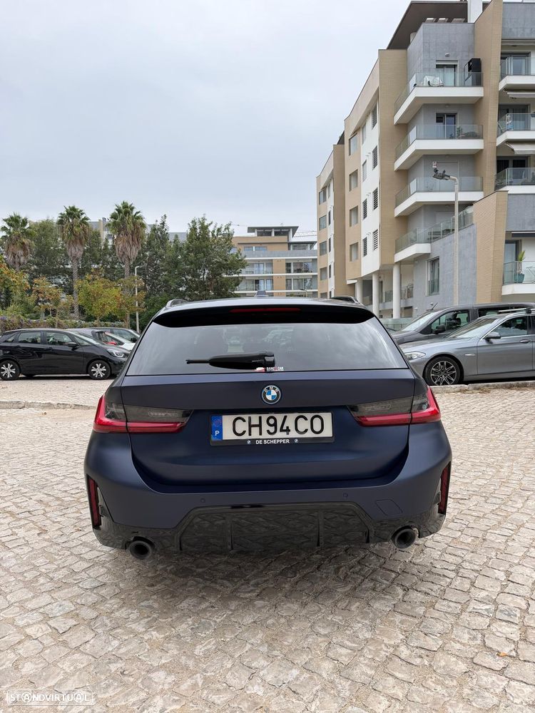 BMW 330 - 4