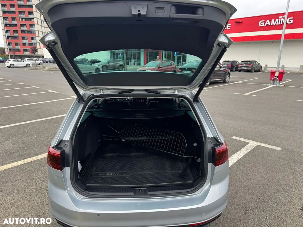 Volkswagen Passat Variant 2.0 TDI DSG Business - 20
