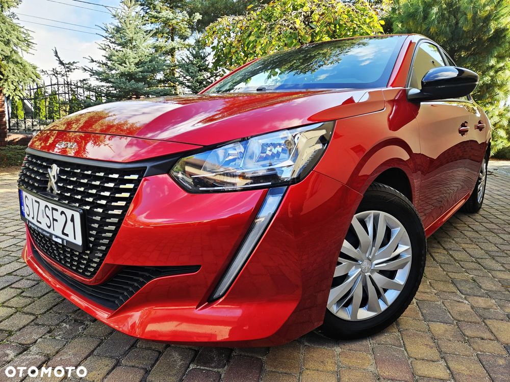 Peugeot 208 - 1