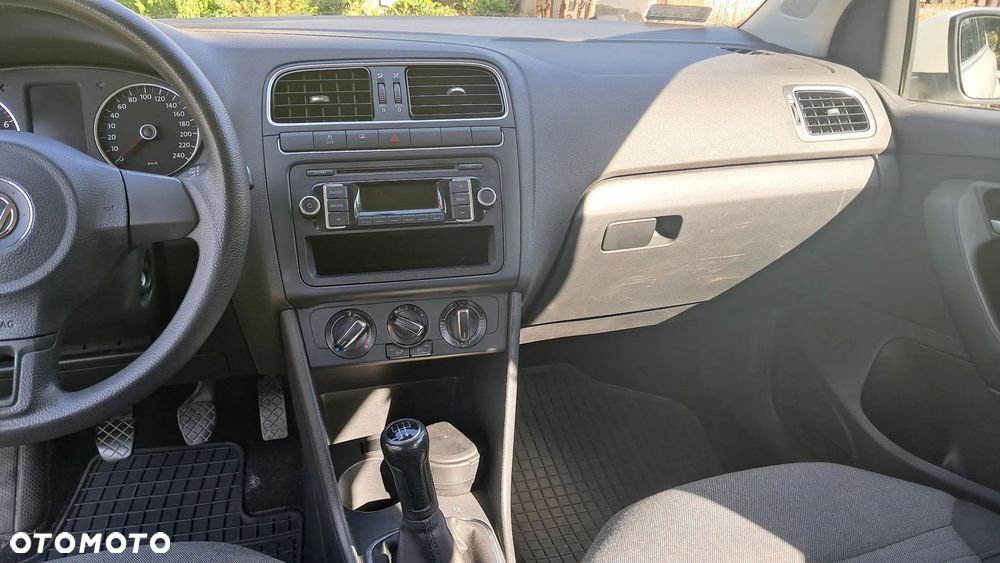 Volkswagen Polo 1.4 Comfortline - 9