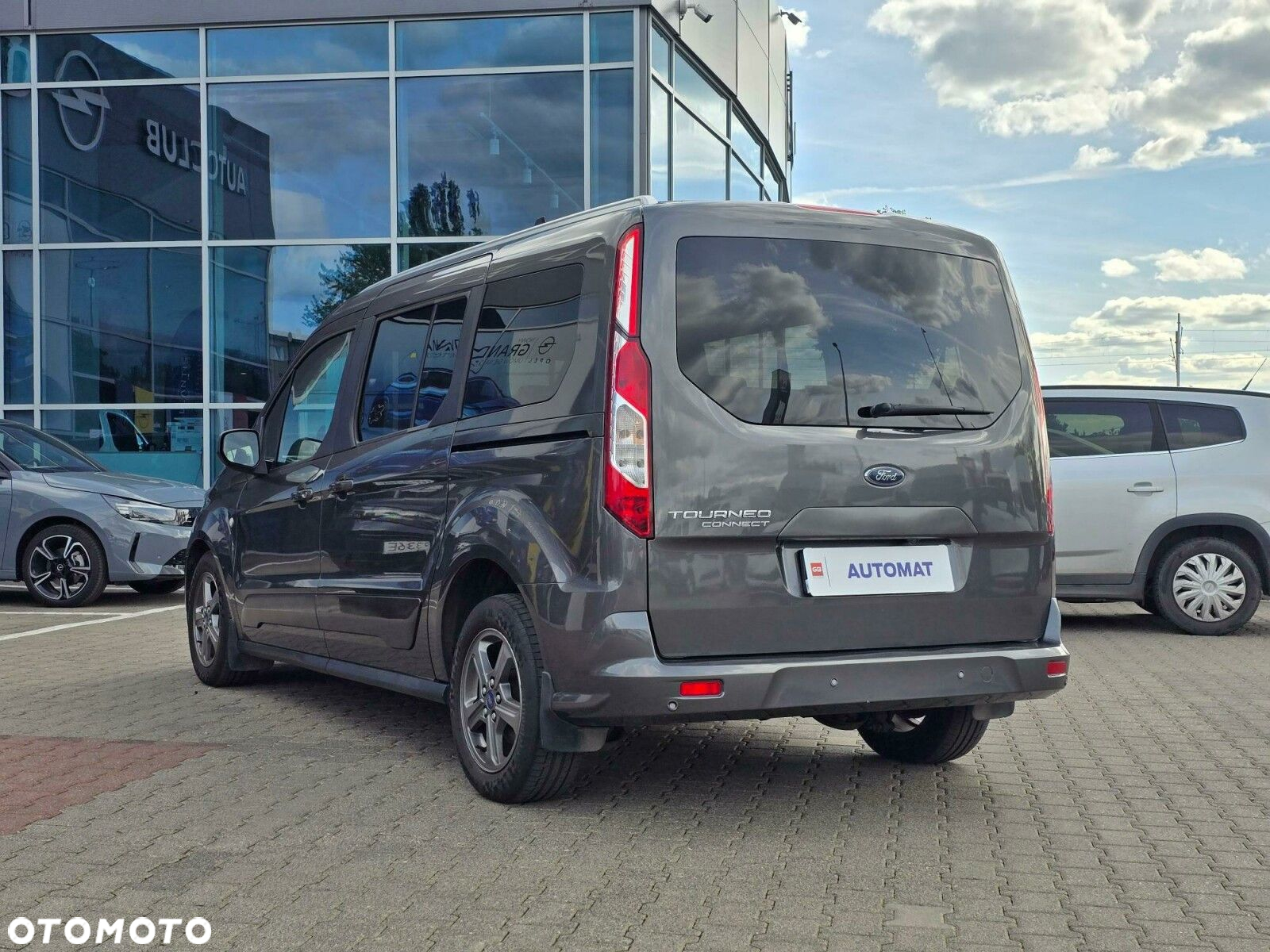 Ford Tourneo Connect 1.5 EcoBlue Titanium PowerShift - 3