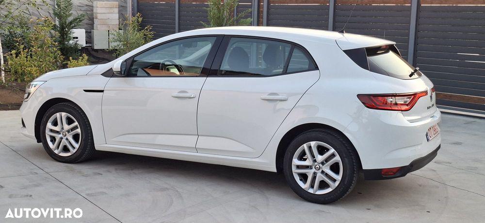 Renault Megane - 9