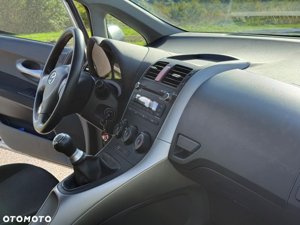 Toyota Auris - 20