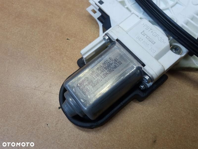 MECHANIZM SZYBY PRAWY PRZÓD AUDI S8 D4 4H0837462A - 3