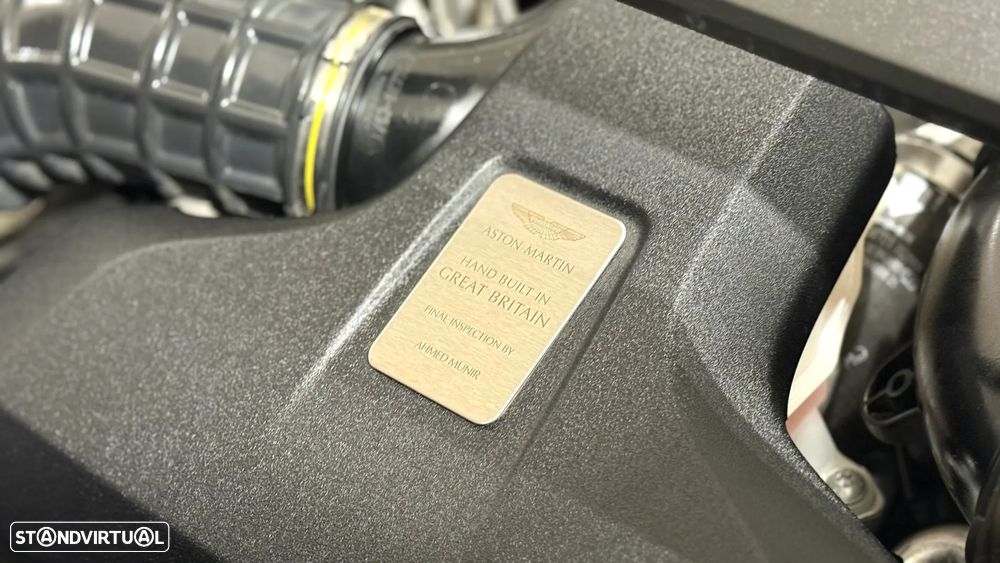 Aston Martin DB11 Volante V8 - 42