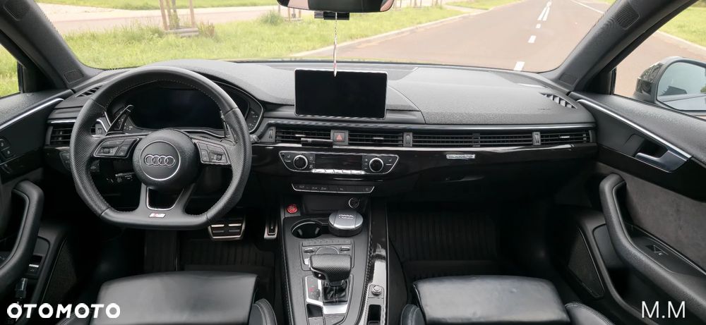 Audi A4 - 23