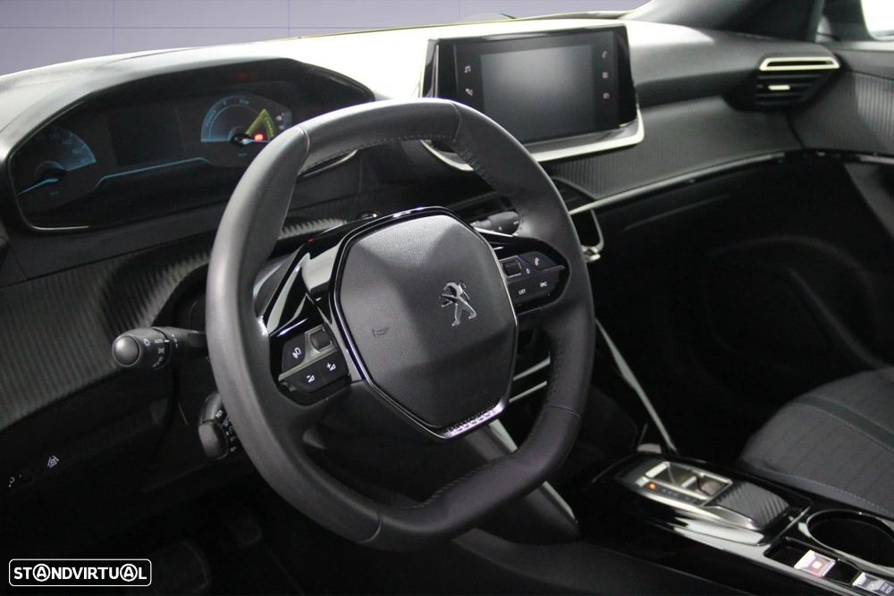 Peugeot e-2008 - 7