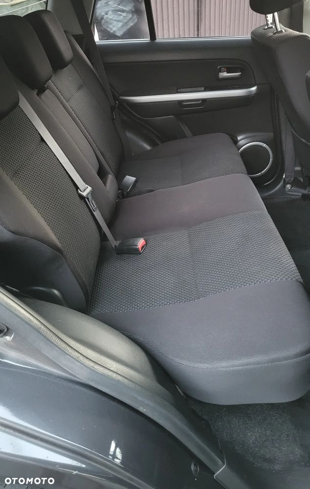 Suzuki Grand Vitara 2.4 Premium - 3