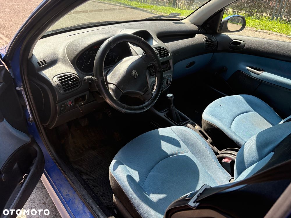 Peugeot 206 1.1 Color-Line - 8