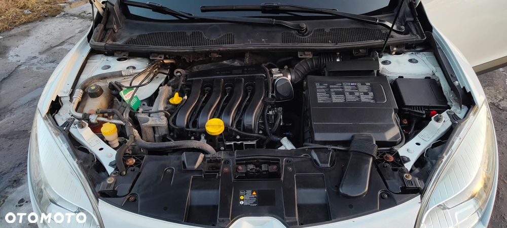 Renault Megane 1.6 16V 110 Expression - 8