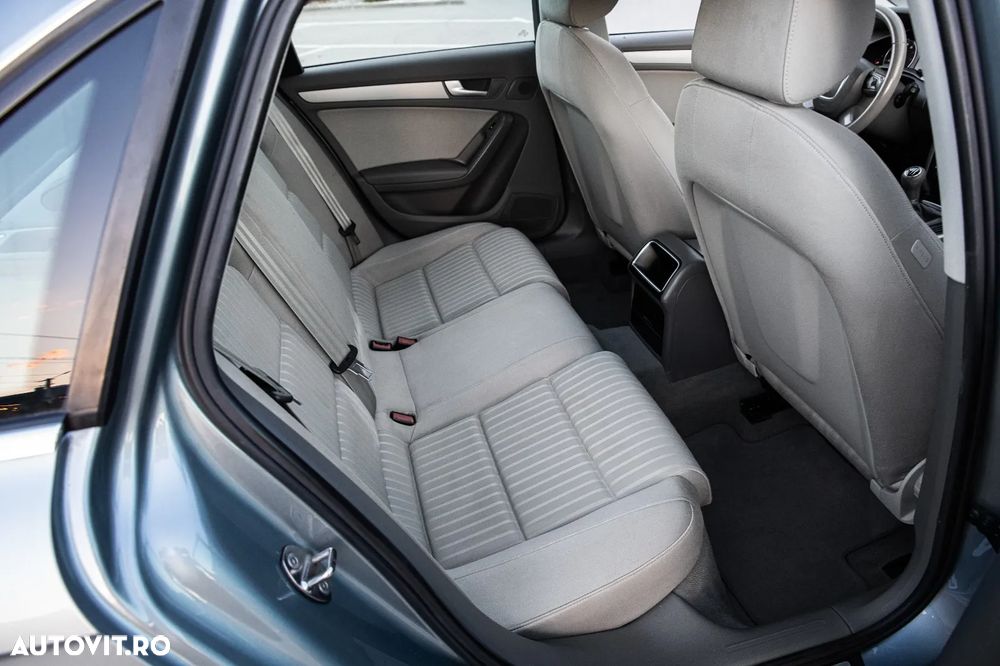 Audi A4 1.8 TFSI Attraction - 13