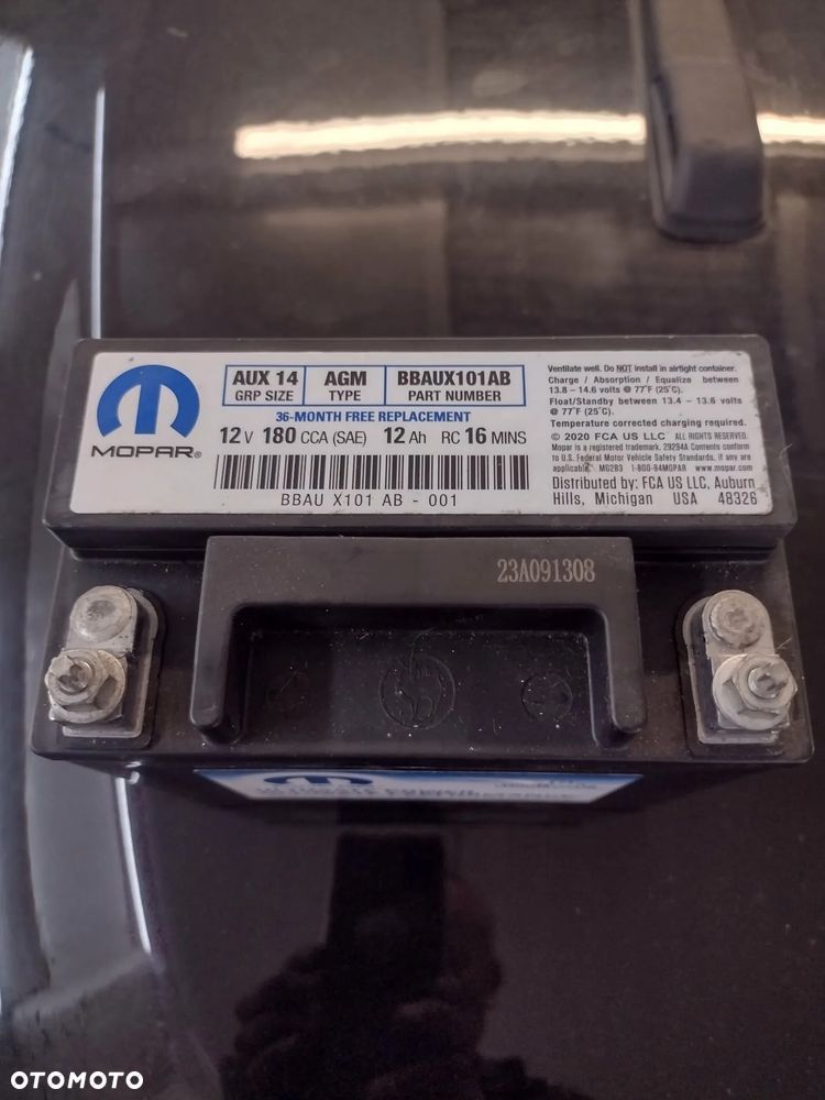 JEEP WRANGLER JL AKUMULATOR DODATKOWY 12V 12AH - 5