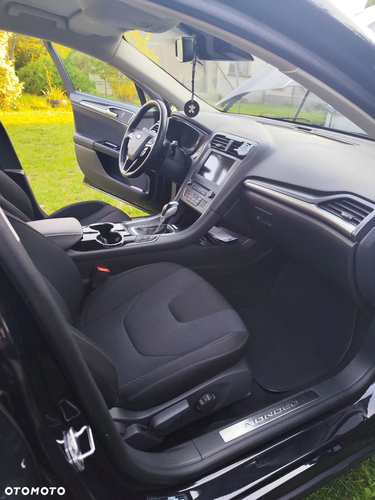 Ford Mondeo 2.0 TDCi Titanium PowerShift - 10
