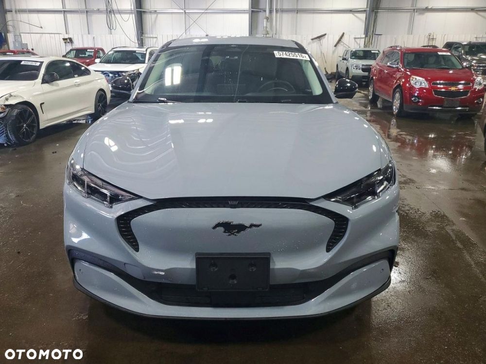 Ford Mustang - 2