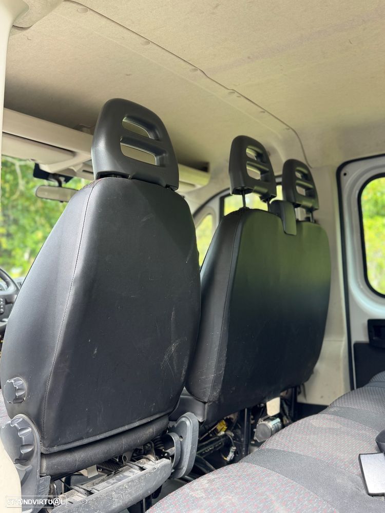 Peugeot Boxer 2.2 cabine dupla 6 lugares - 11
