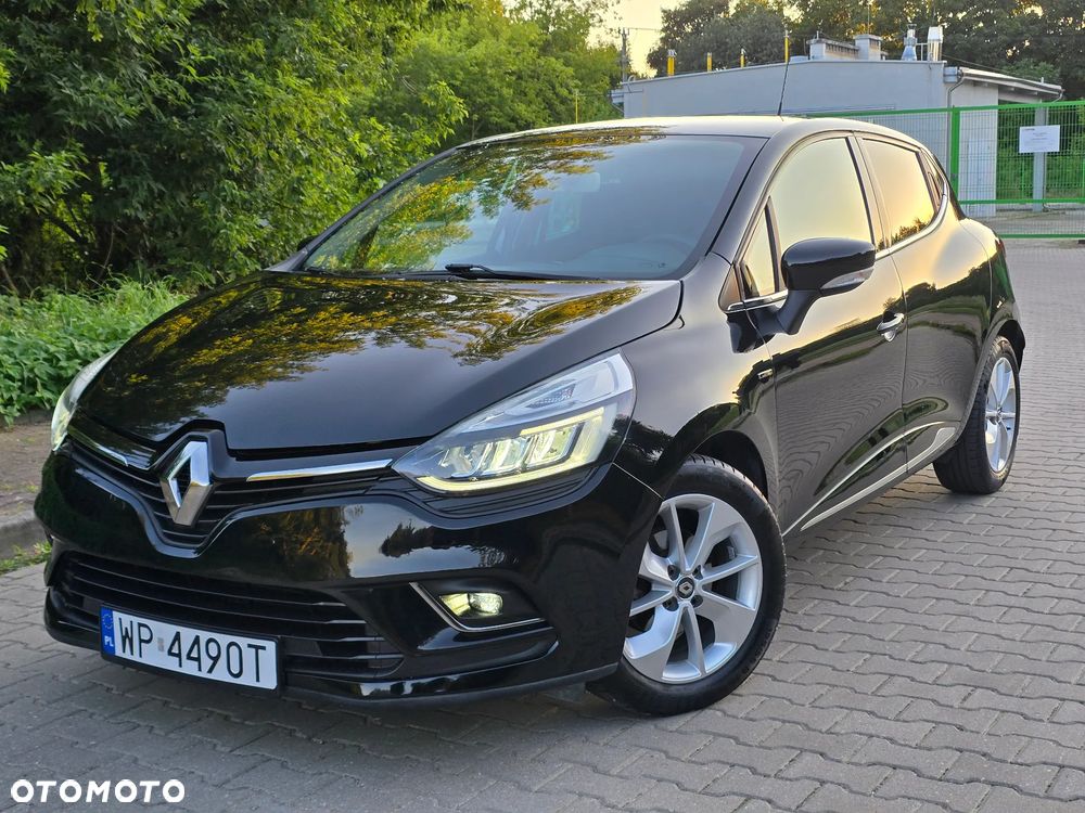 Renault Clio - 1
