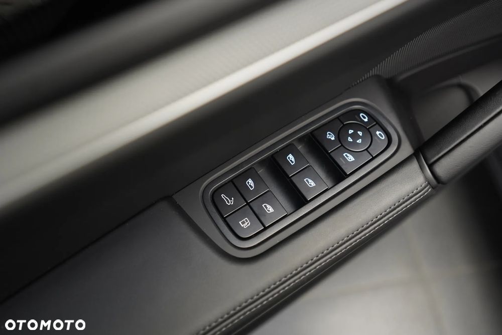 Porsche Cayenne E-Hybrid PHEV - 22