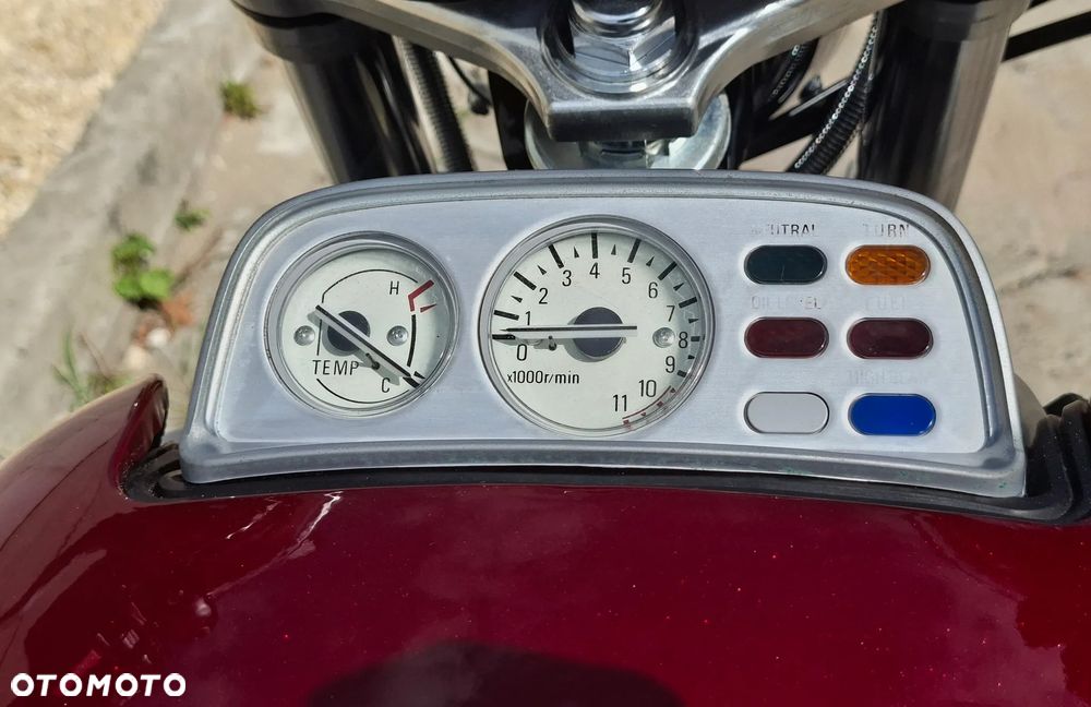 Yamaha V-MAX - 27