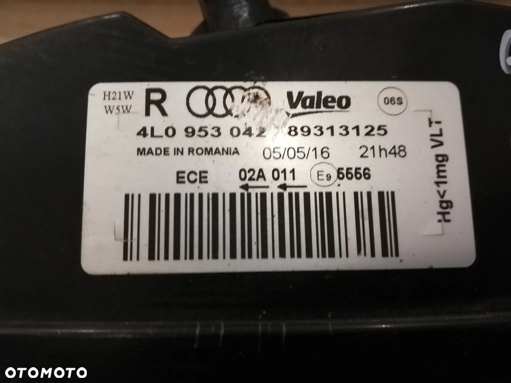 LEWY PRAWY KIERUNKOWSKAZ AUDI Q7 4L0 LIFT 4L0953041 4L0953042 - 5