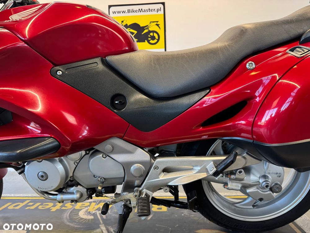 Honda Deauville - 25