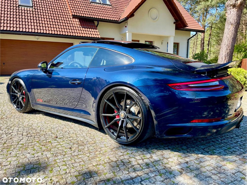 Porsche 911 - 10