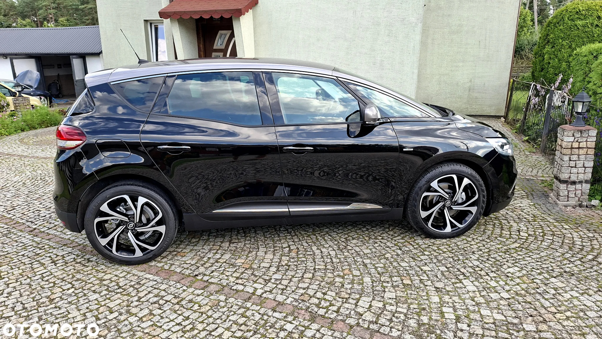 Renault Scenic ENERGY dCi 130 Euro 6 S&S Bose Edition - 19