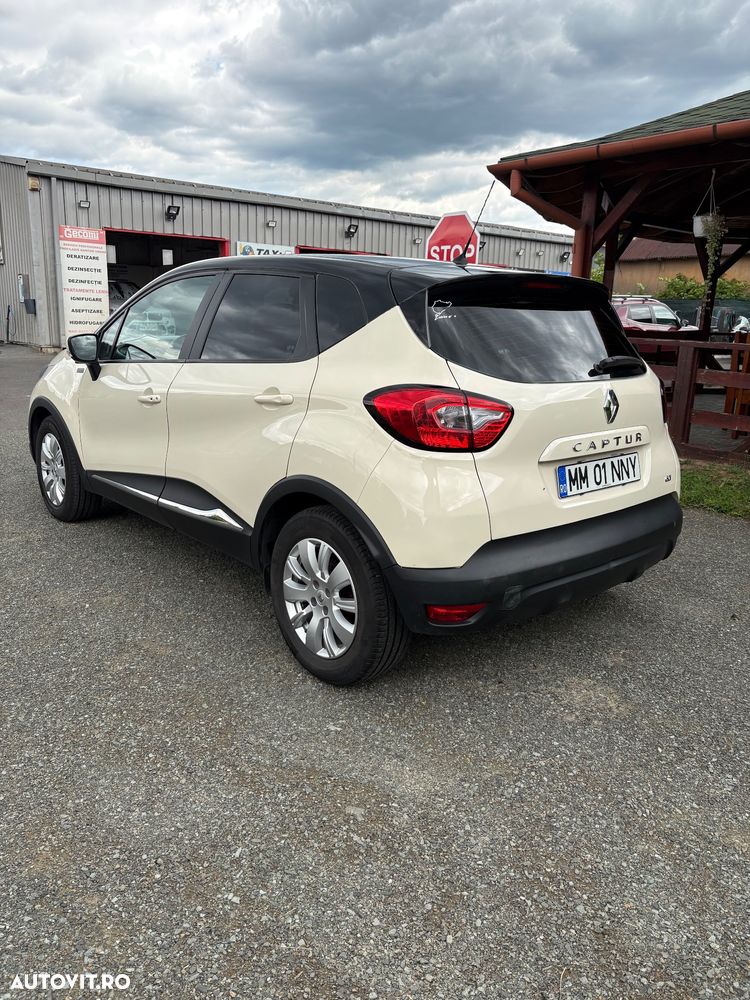 Renault Captur dCi Authentique - 3