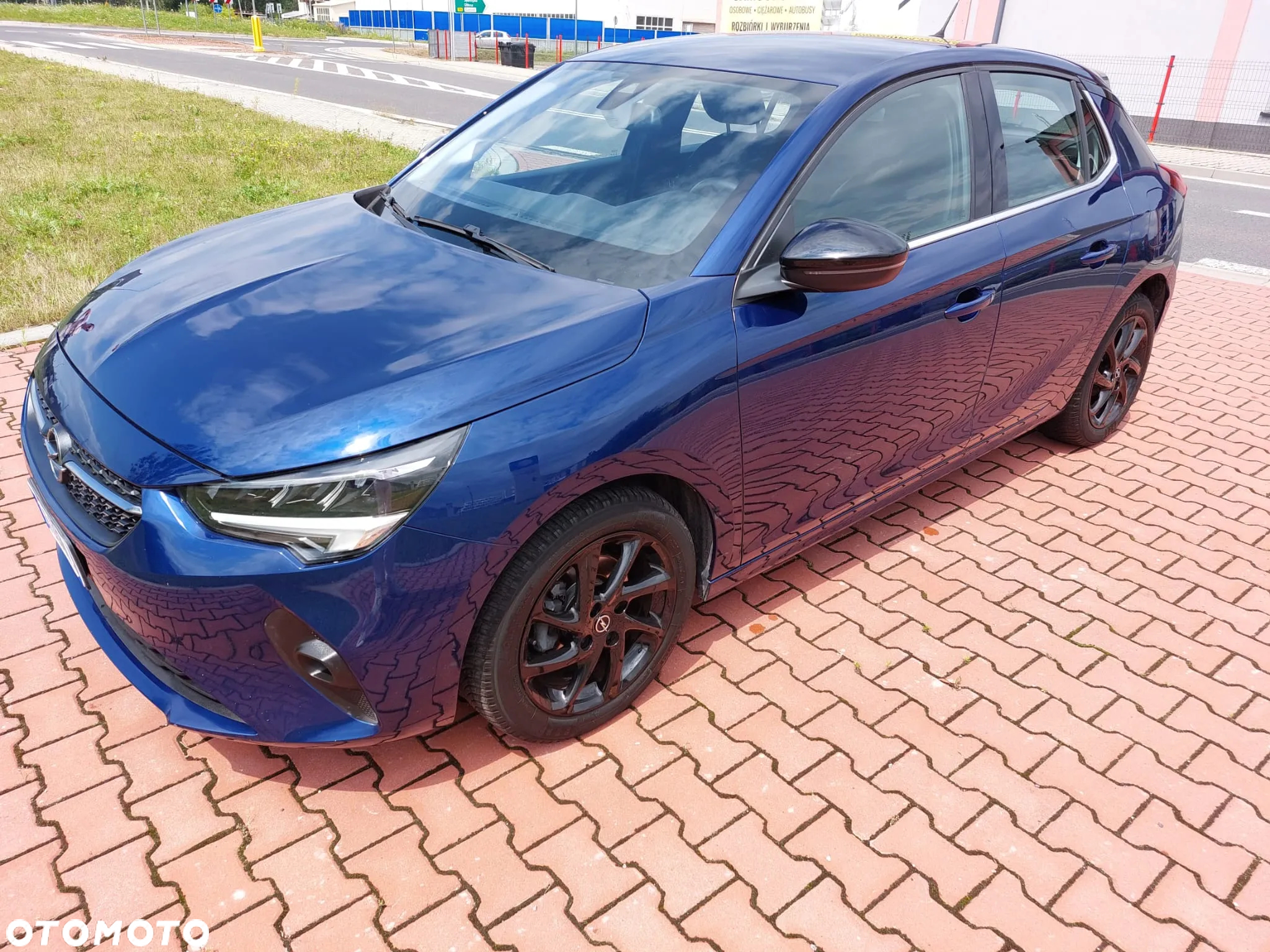 Opel Corsa 1.2 Elegance S&S - 12