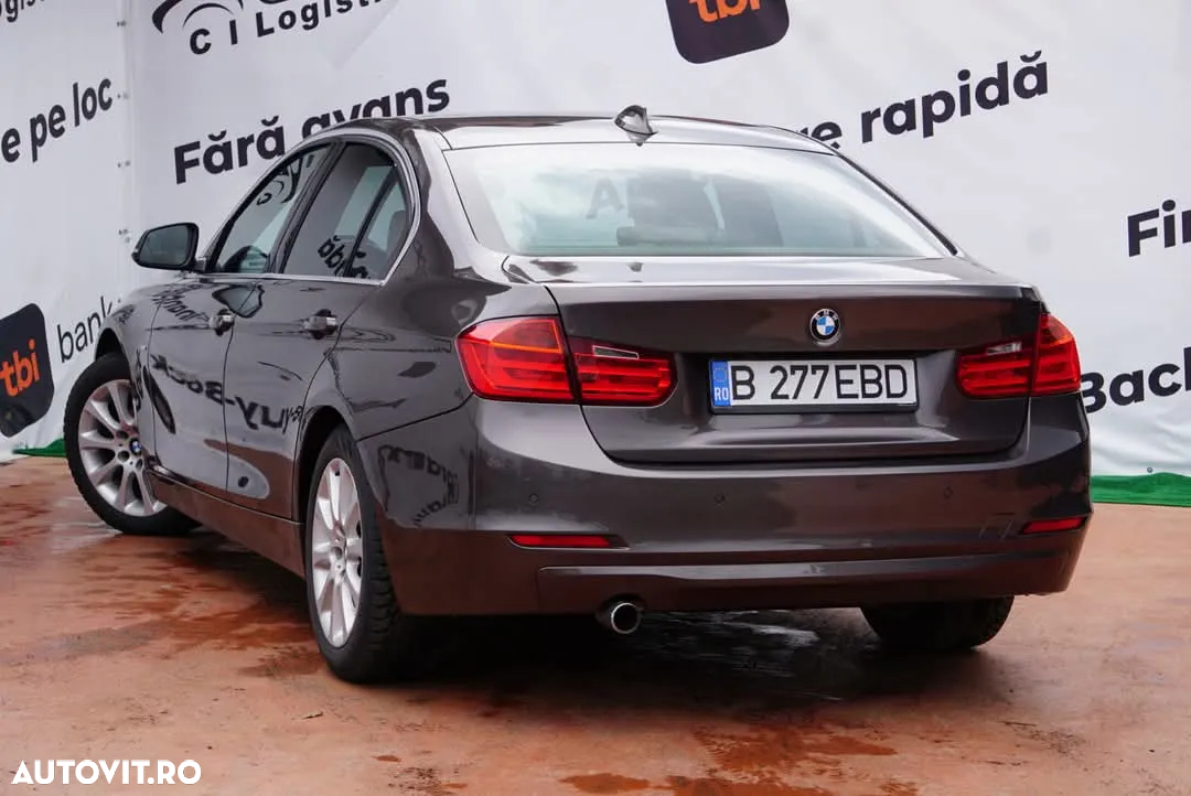 BMW Seria 3 - 10