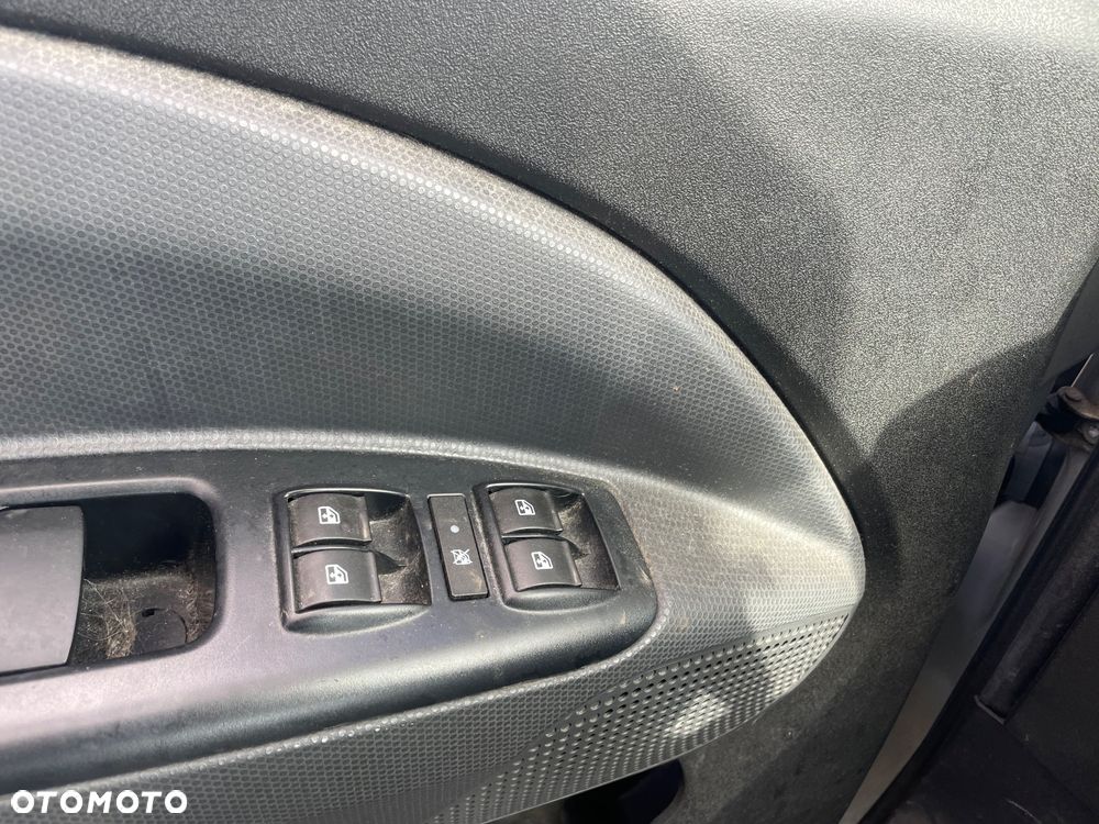 Fiat Doblo Dynamic - 12