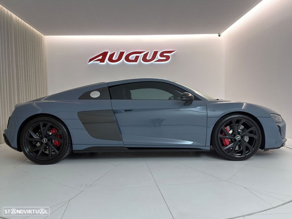 Audi R8 Coupé - 2