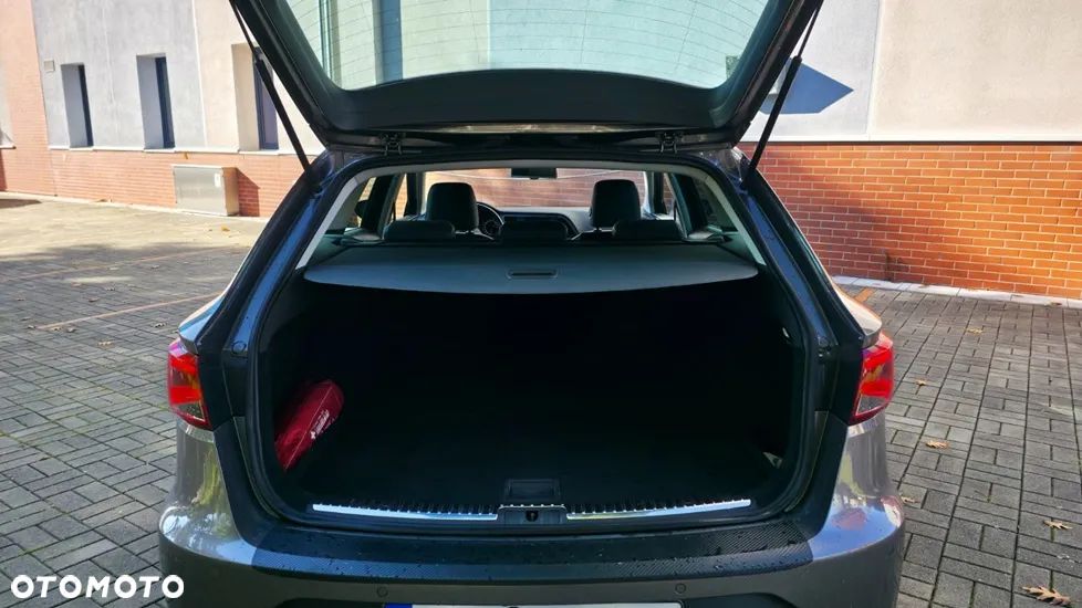 Seat Leon ST 2.0 TDI DPF DSG FR - 13